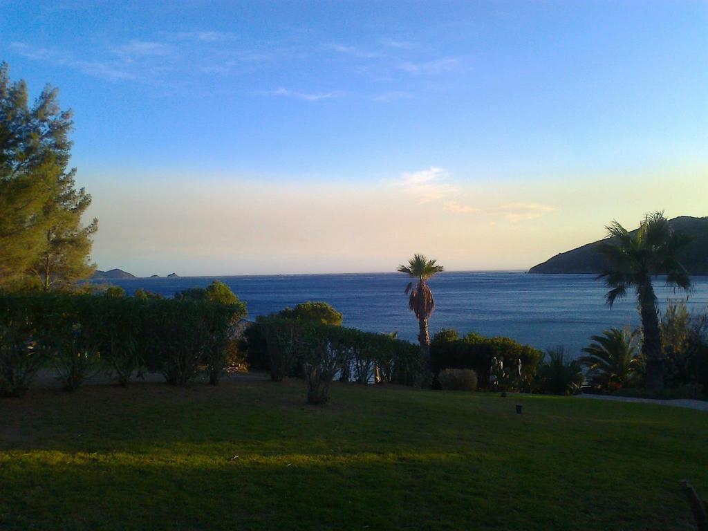 Casa Del Golfo Aparthotel Lacona Kültér fotó